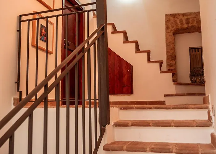 Persei Bed & Breakfast 3*